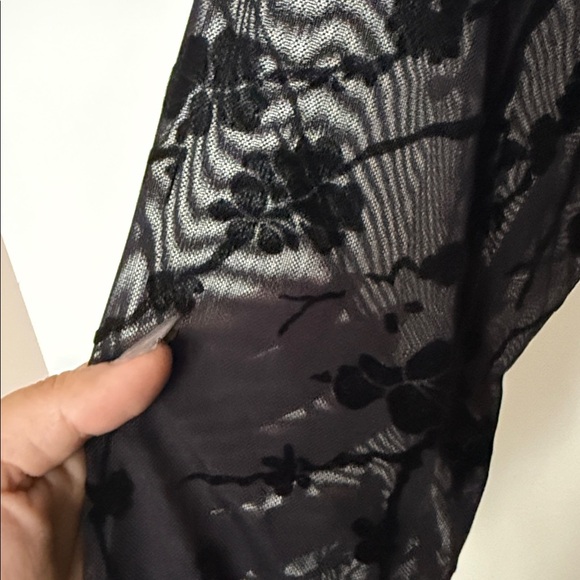 Culture Alfia Black Long Sleeve Dressy Top NWT - Picture 6 of 6